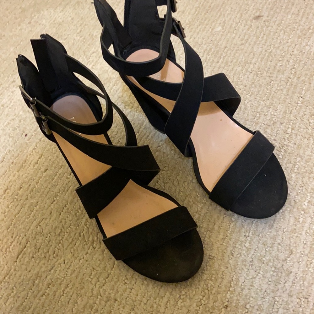 Black chunky heels